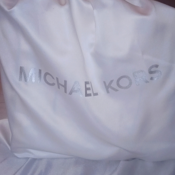 Yellow and Khaki Michael Kors Purse - Picture 2 of 4